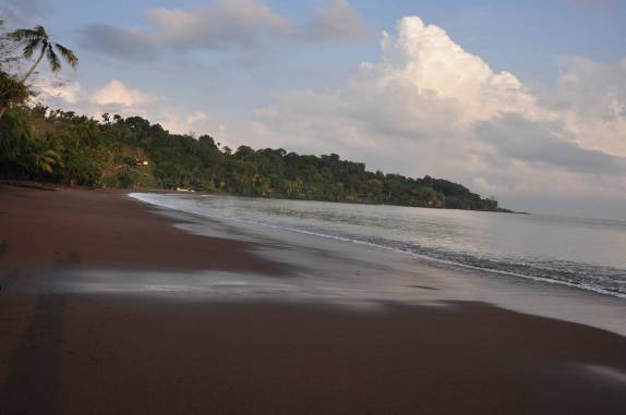 Dia amanhece em Bahía Drake, pouco antes de seguirmos para o  Parque Nacional Corcovado, na Península de Osa, no sul da Costa Rica